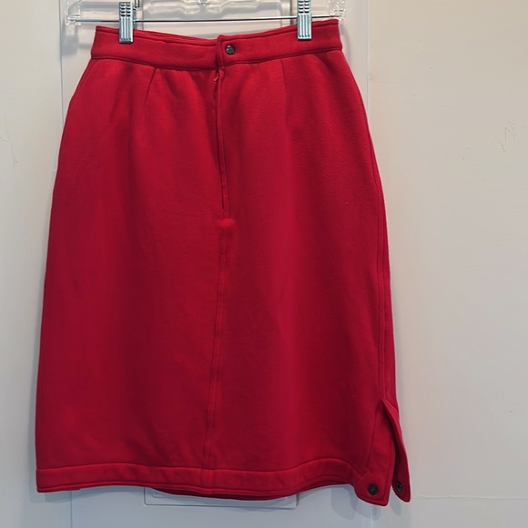 Vintage Early 1970’s Gucci Red Jersey Skirt - Picture 14 of 15